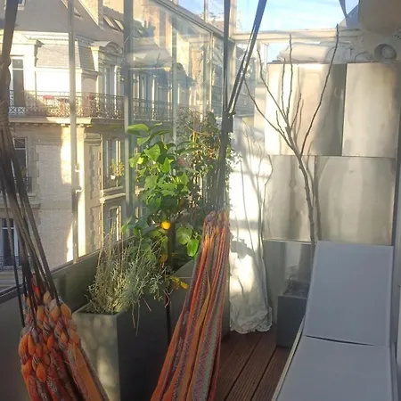 Exceptionnal Duplex On Terrace With Glass Roof And Views Appartement
